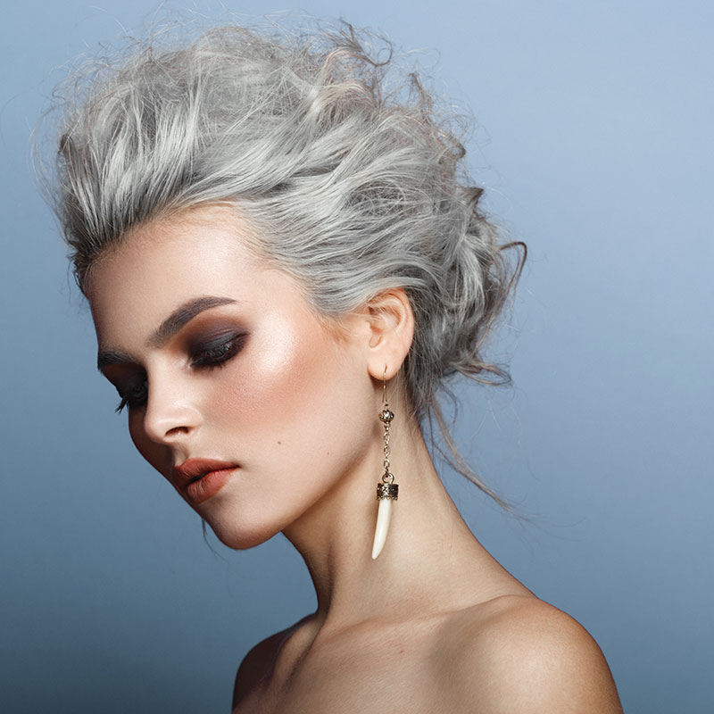 Glamaras Women short hair cut